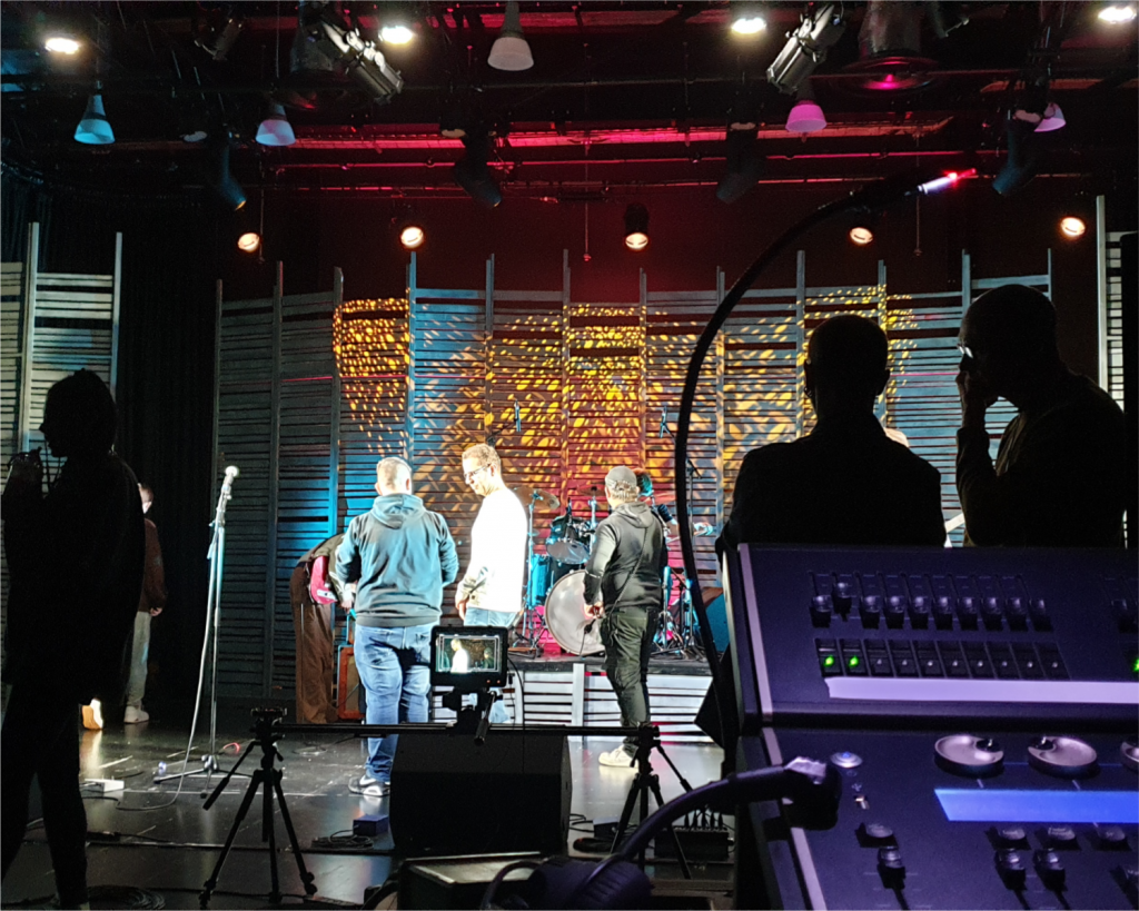 Live performance artboard11